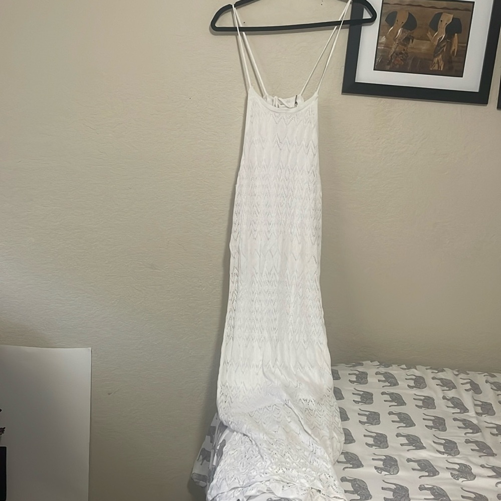 NWT- Gorgeous White lined crochet maxi dress